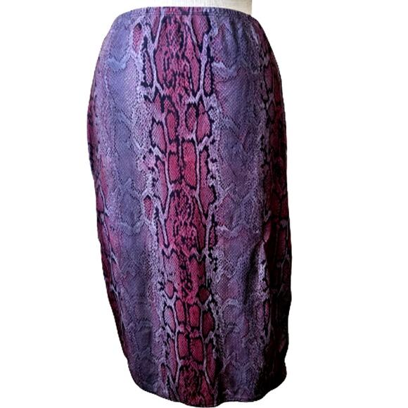 Purple Snakeskin Print Knee Length Skirt Size Small - Picture 1 of 4